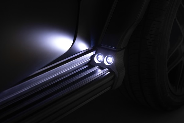SCHAWE Carbon attachment with LED module for running boards