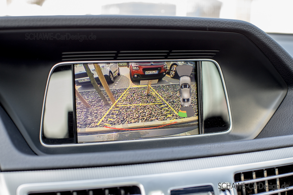 Nachrüstung: Zubehör Rückfahrkamera für Mercedes-Benz E-Klasse Facelift ( W212)